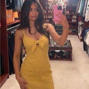 Hollister Yellow linen tie knot sundress size medium